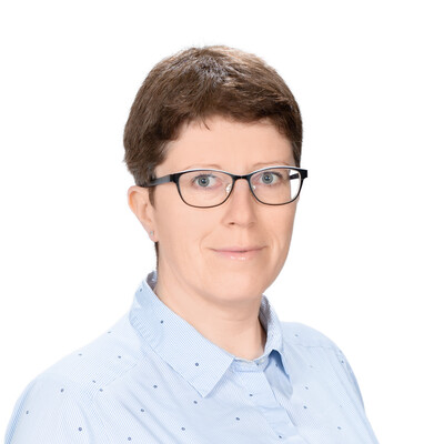 Drezsenyák Anita