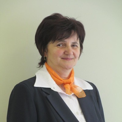 Thoma Péterné