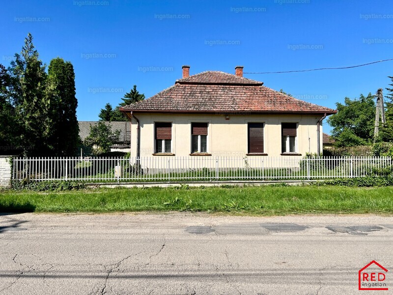 Hirdetés fotója