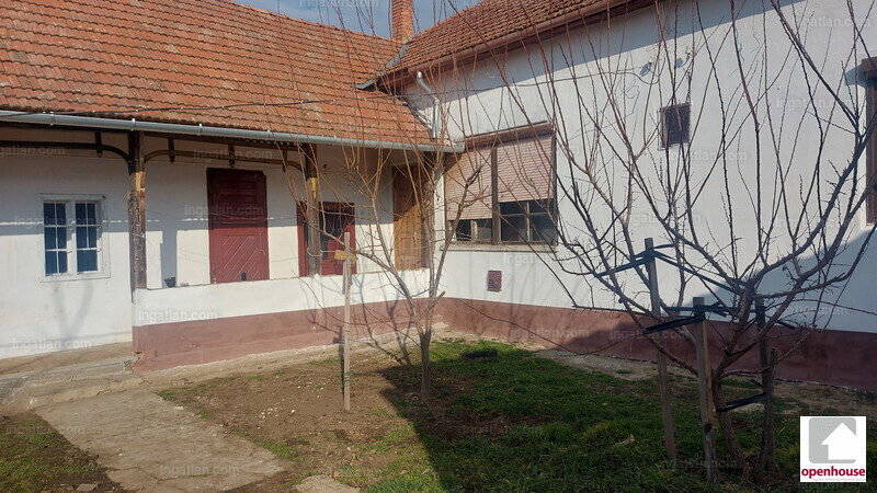 Hirdetés fotója
