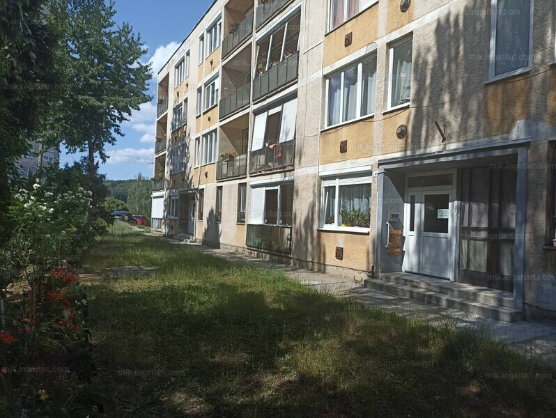 Listing photo