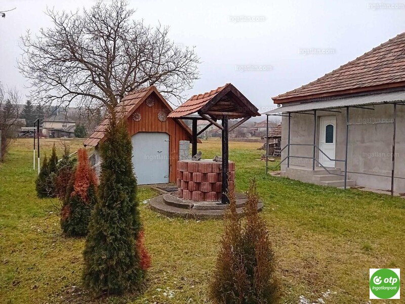 Hirdetés fotója