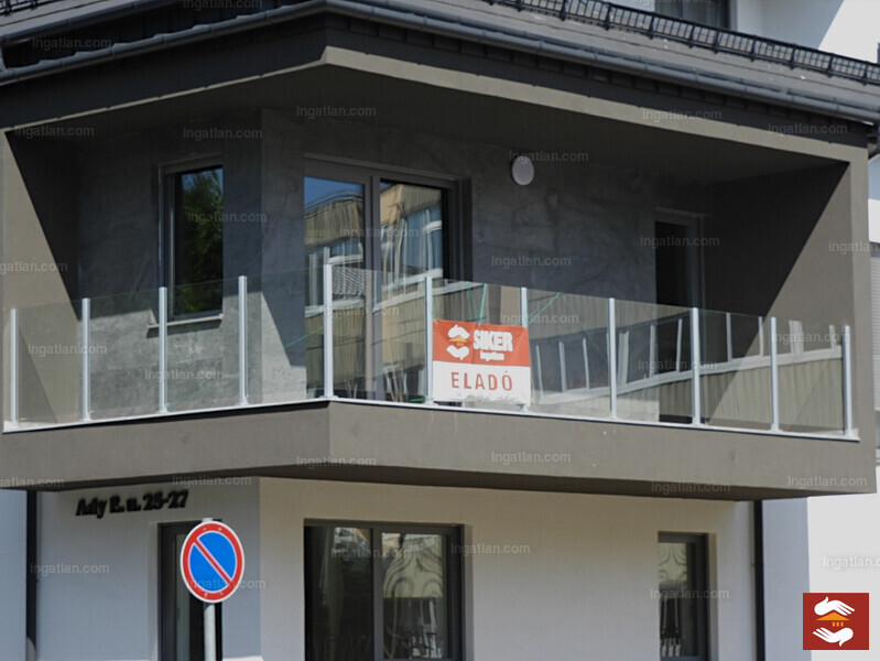 Listing photo