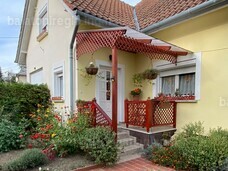 bejárat