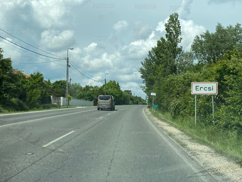 Hirdetés fotója