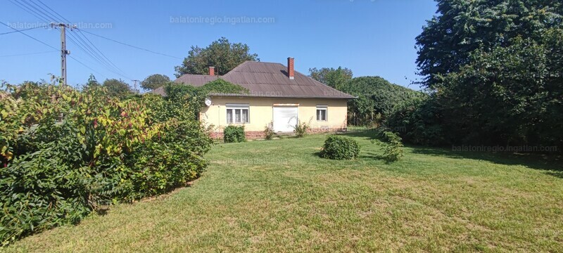 Listing photo