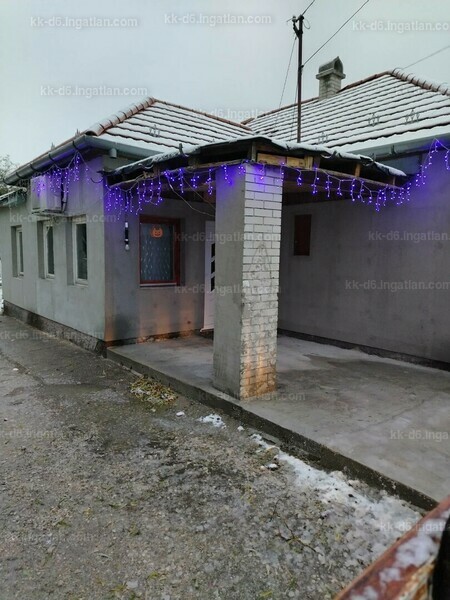 Hirdetés fotója