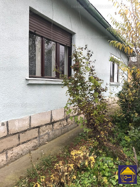 Hirdetés fotója