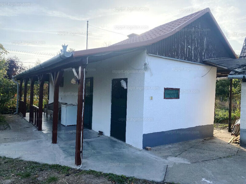 Hirdetés fotója