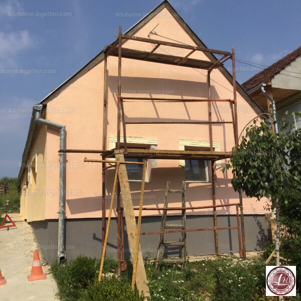 Listing photo