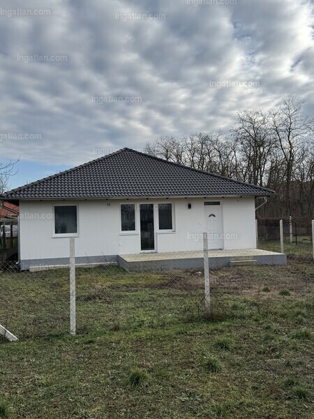 Hirdetés fotója