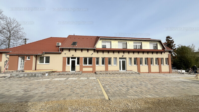 Listing photo