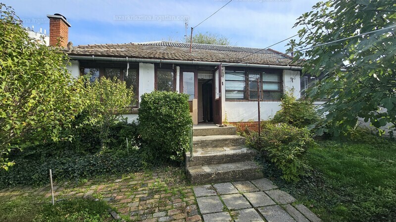 Listing photo
