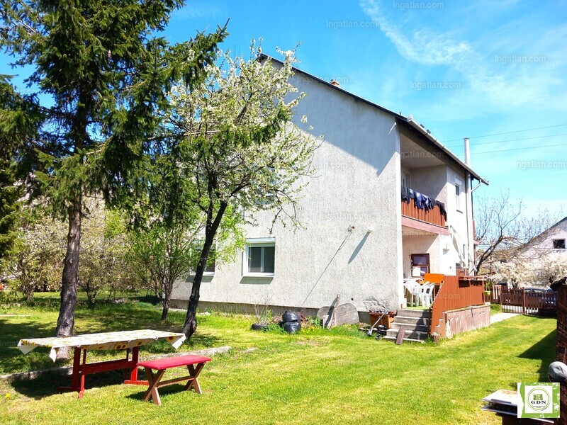 Listing photo