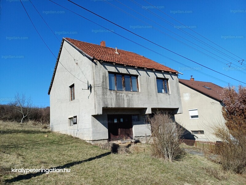 Listing photo