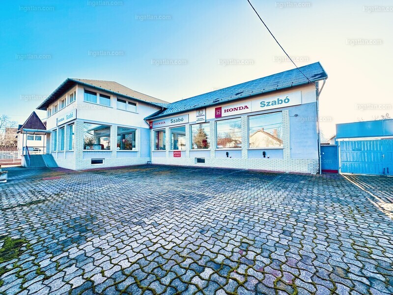 Listing photo