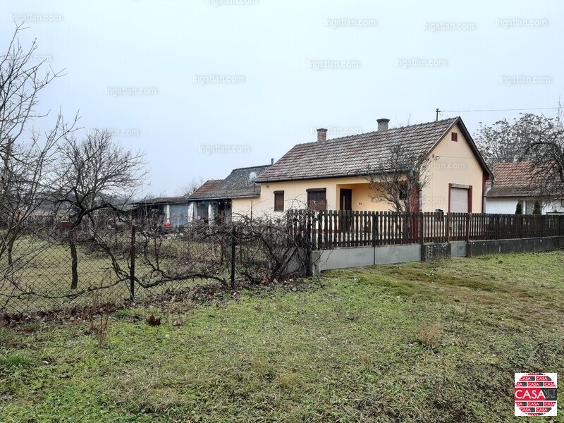 Listing photo