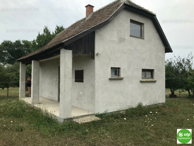 Listing photo