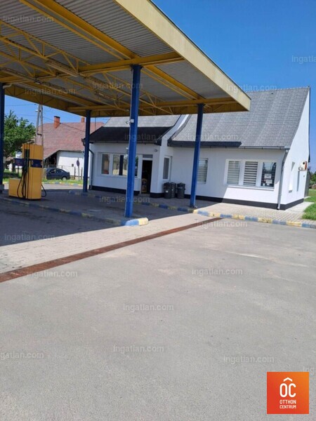 Hirdetés fotója