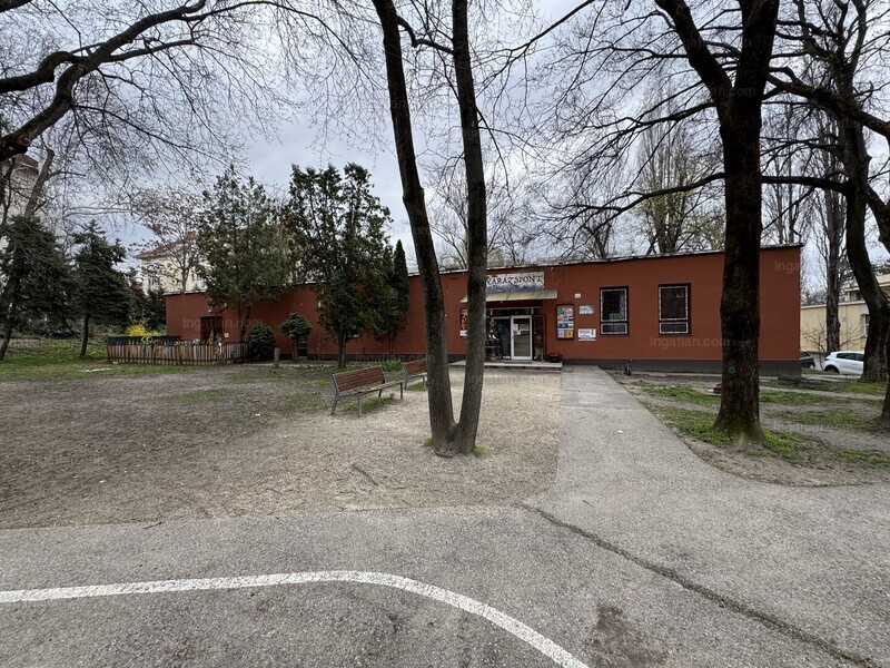 Listing photo
