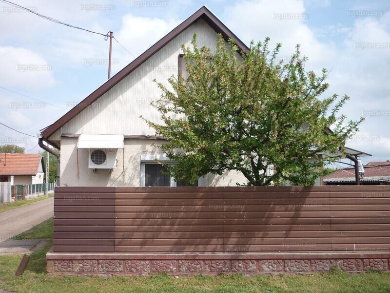 Listing photo
