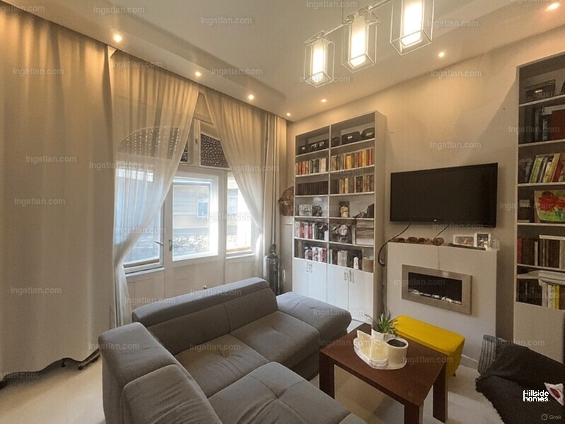Listing photo
