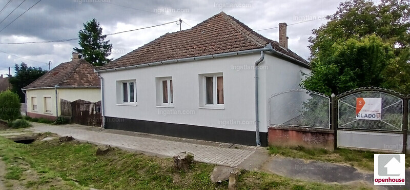 Hirdetés fotója