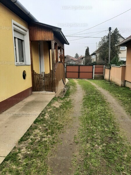 Hirdetés fotója