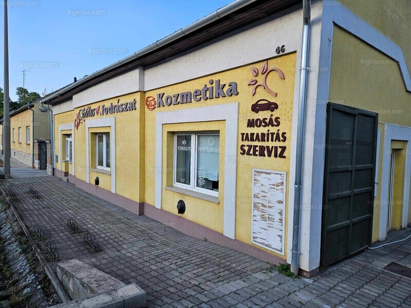 Hirdetés fotója