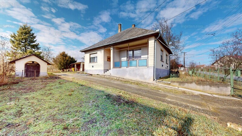 Listing photo