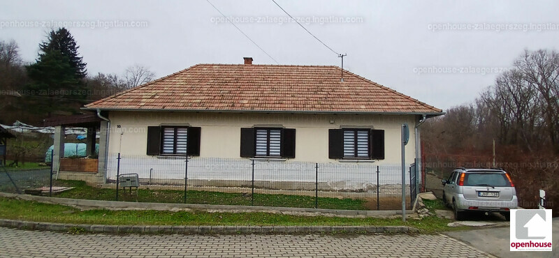 Listing photo