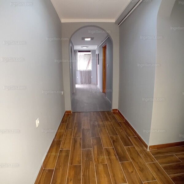 Hirdetés fotója
