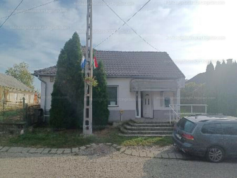 Hirdetés fotója
