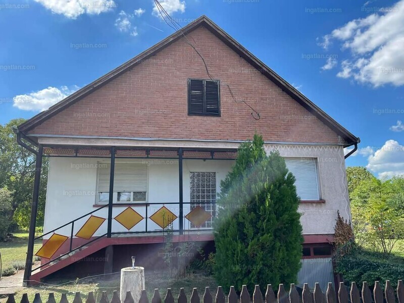 Listing photo