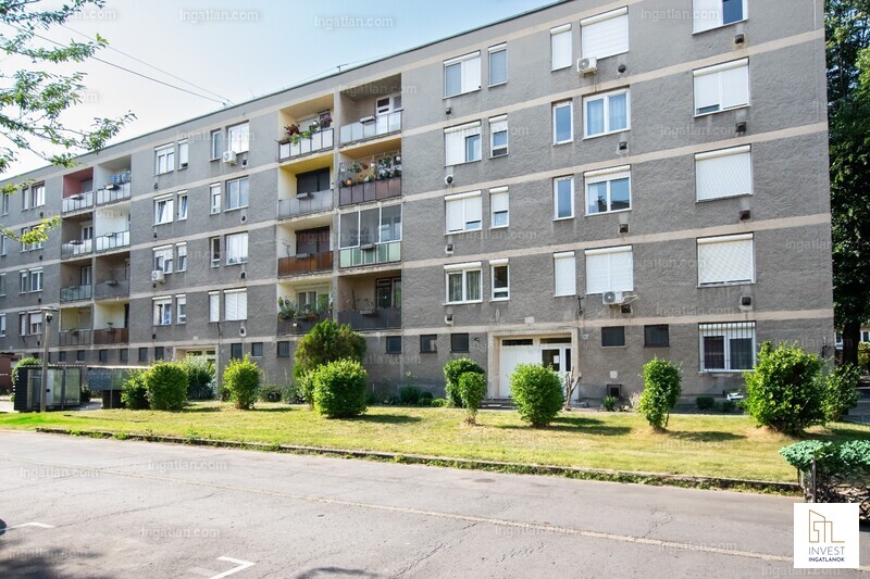 Listing photo