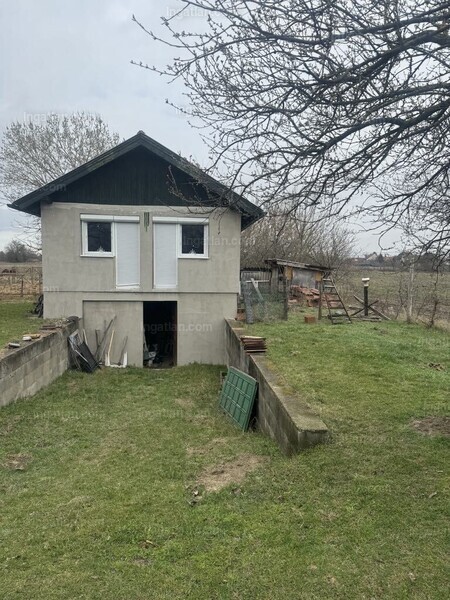Hirdetés fotója