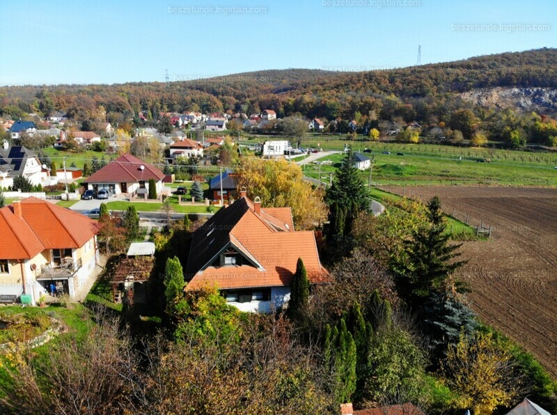 Hirdetés fotója