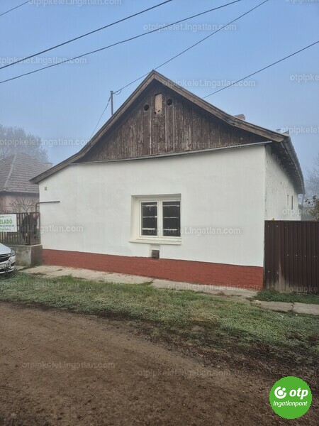 Hirdetés fotója