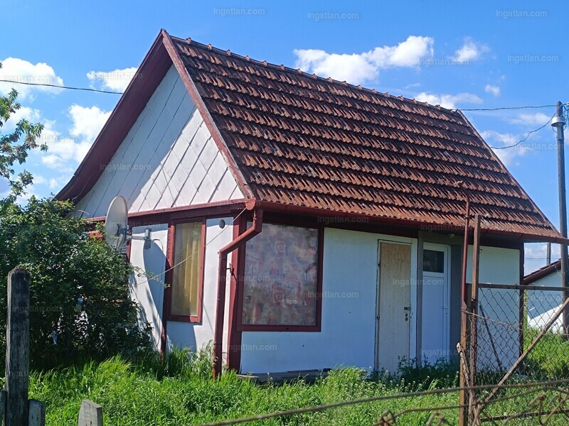 Hirdetés fotója