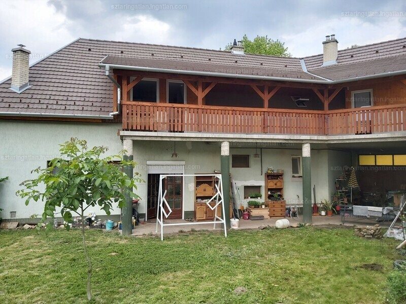 Listing photo