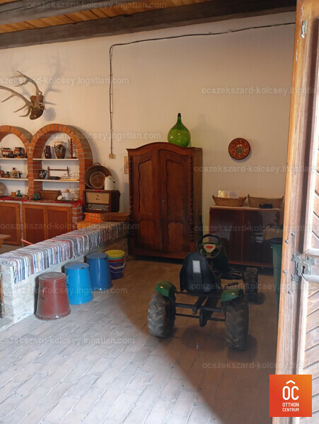 Listing photo