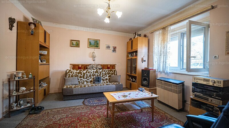 Listing photo