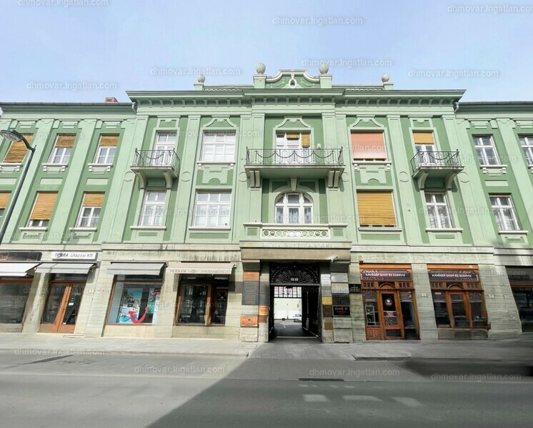 Hirdetés fotója