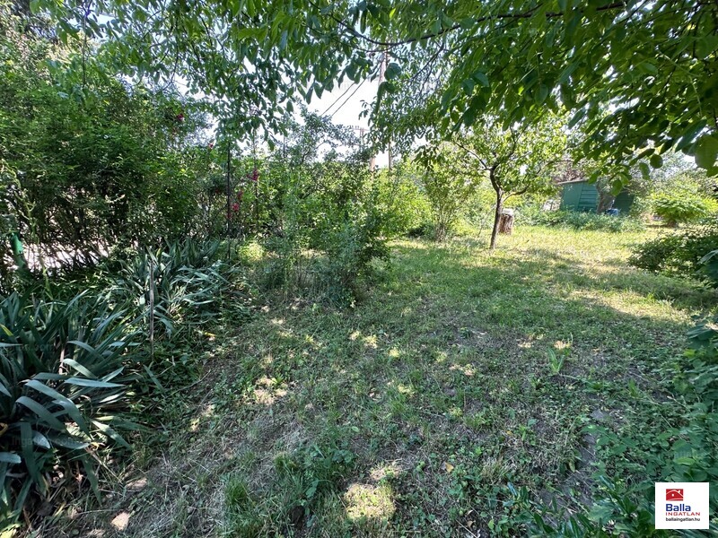 Listing photo