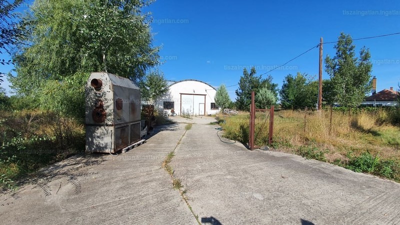 Listing photo