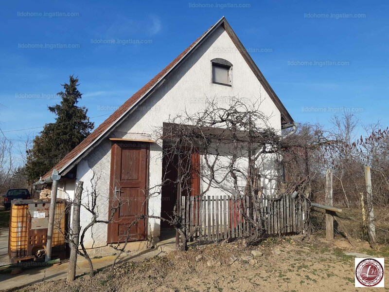 Listing photo