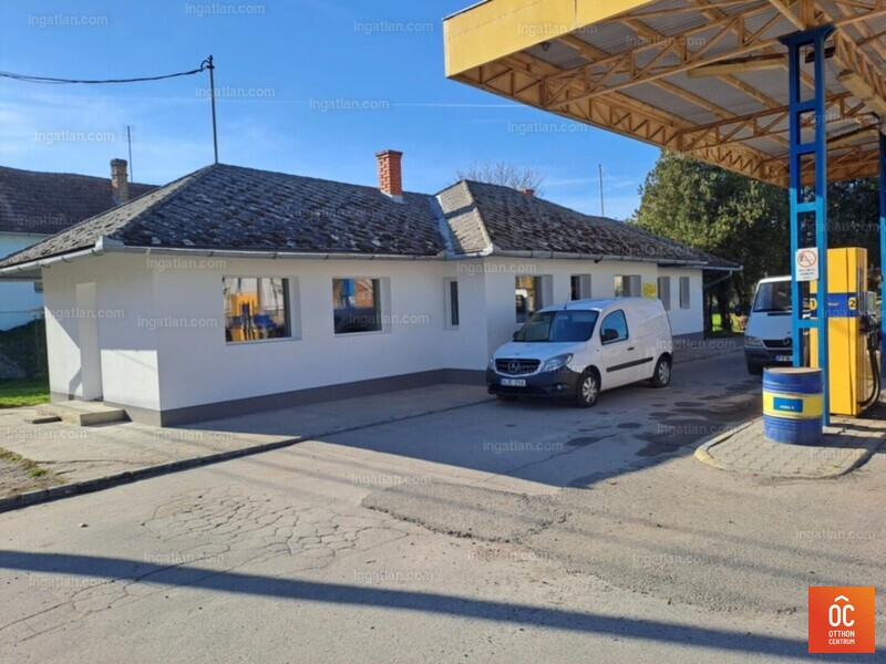 Hirdetés fotója
