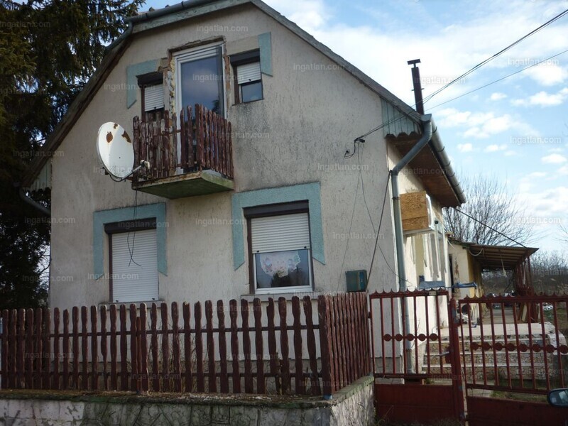 Listing photo
