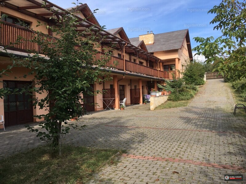 Listing photo