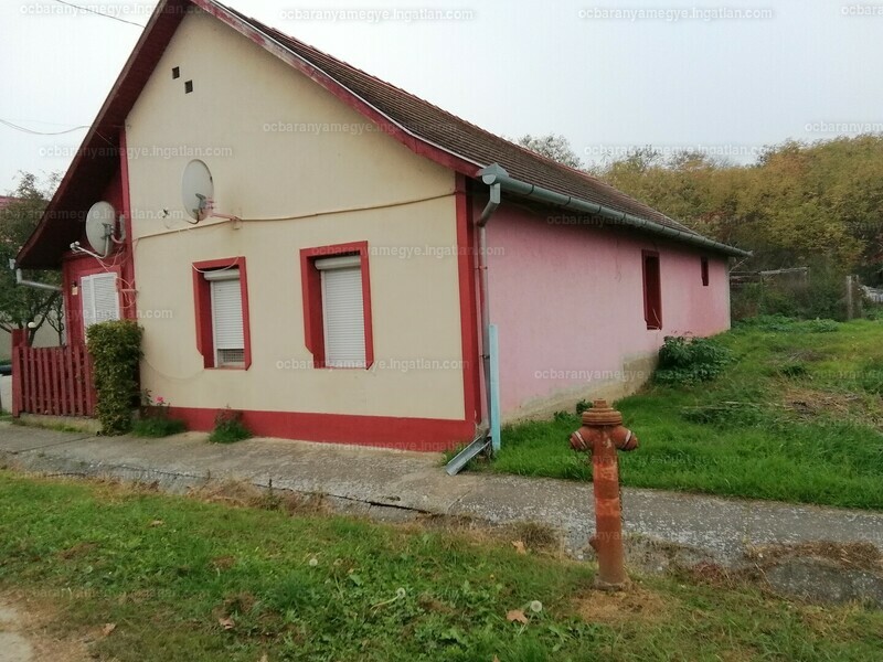 Listing photo